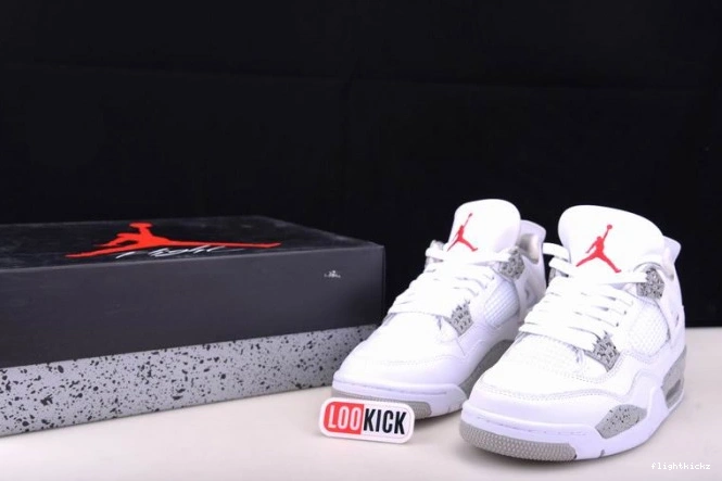 (2021) Jordan Retro White Oreo 4 CT8527-100 0712